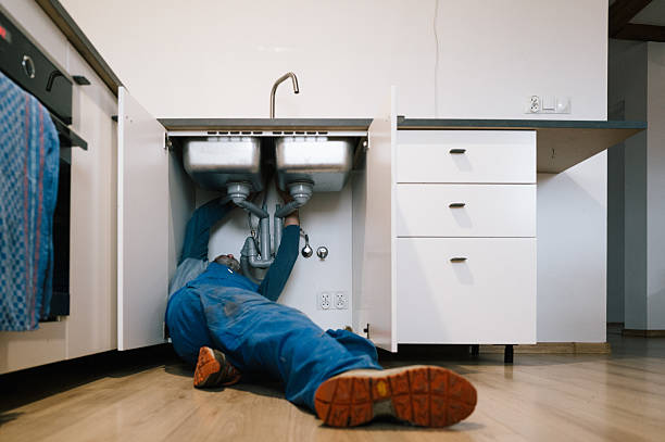 Professional Drain Cleaning technician working in Hayfork, CA